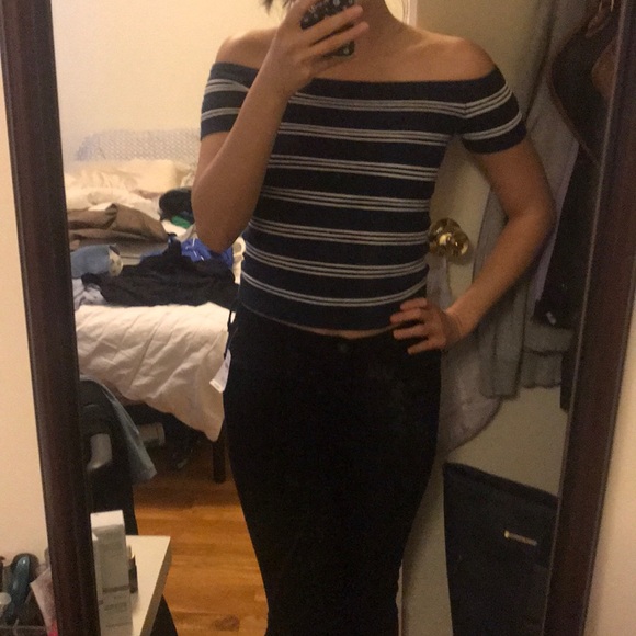 NWT American Eagle Off the Shoulder Top Sz s - Picture 6 of 7